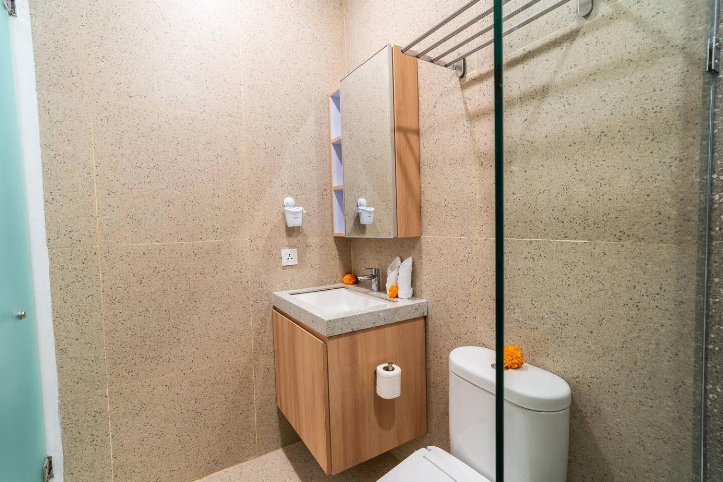 Alyxia 1 Bedroom Apartment In Central Seminyak Kültér fotó
