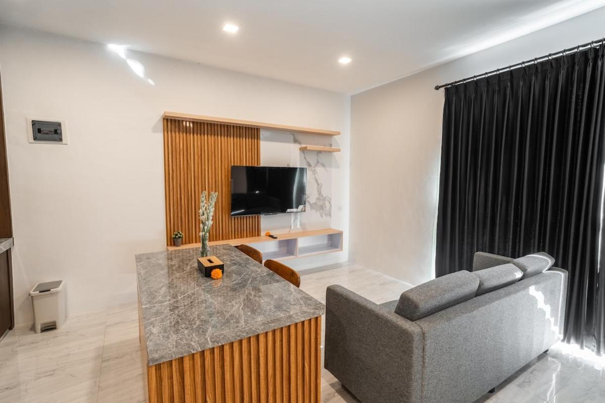 Alyxia 1 Bedroom Apartment In Central Seminyak Kültér fotó